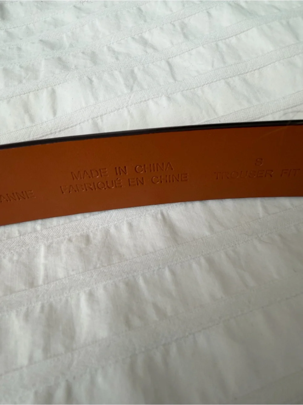 Classic Nude Leather Belt with Gold Round Buckle Small classic minimalist preppy